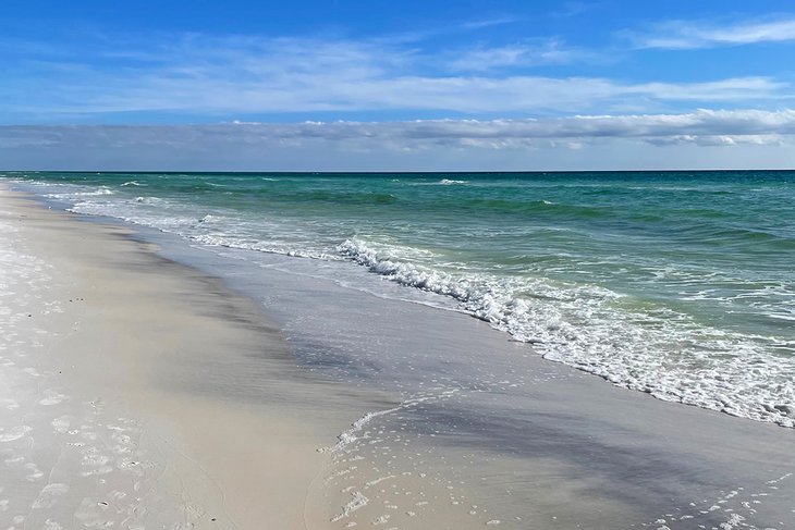 10 Best Beaches in Destin - What is the Most Popular Beach in