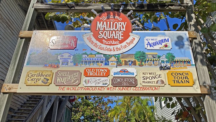 Mallory Square Market sign