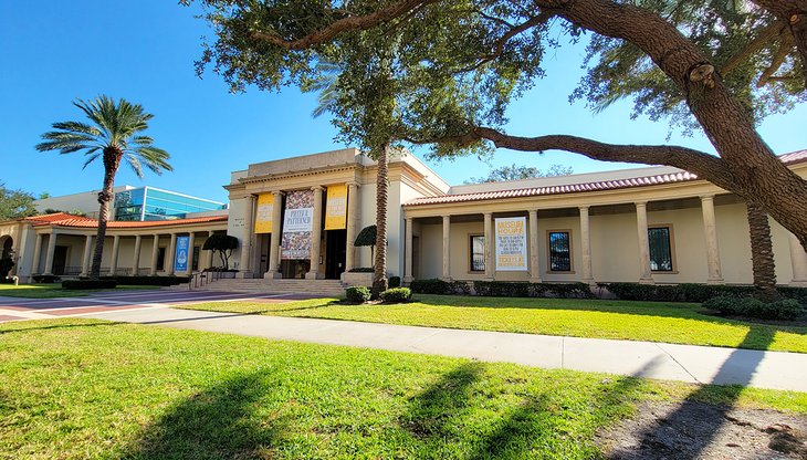 museum of fine arts st pete parking