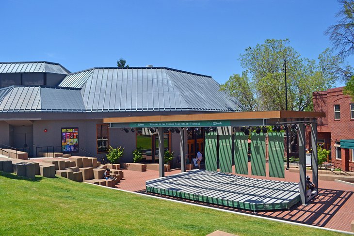 Oregon Shakespeare Festival Courtyard