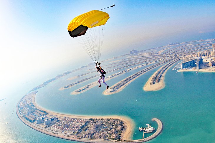 Dubai skydiving