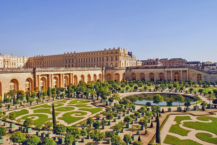 The most iconic tourist attractions in the world 25 Château de Versailles