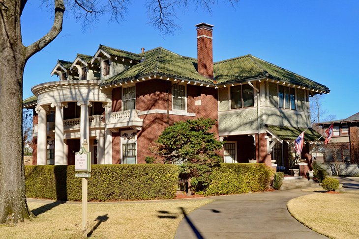 Historic Homes Driving Tour