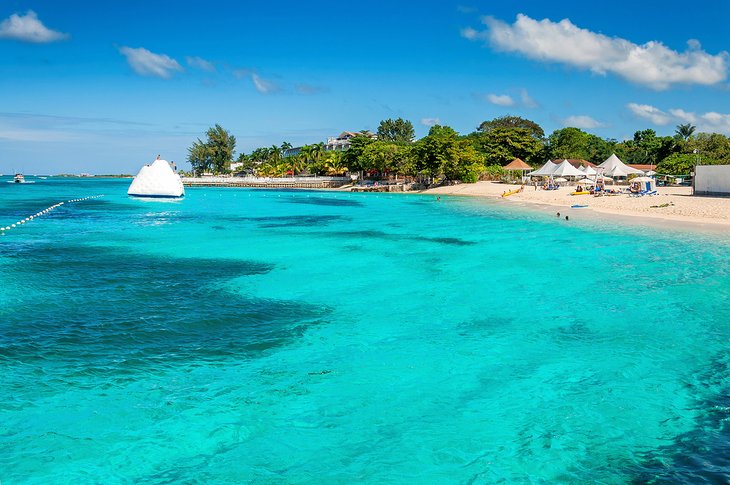 Turquoise water in Montego Bay, Jamaica