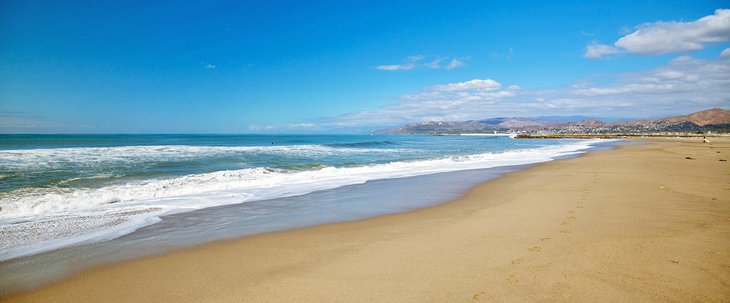 Surfer's Knoll Beach