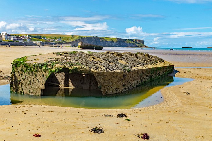 best place to visit d day beaches