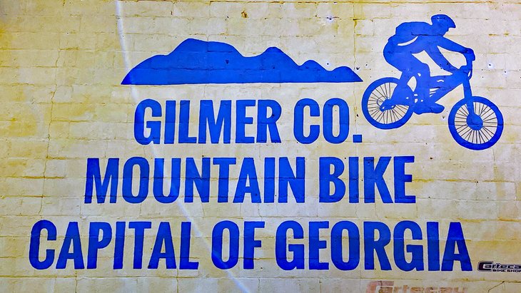 Mountain biking sign in Ellijay