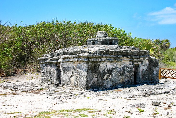 Mayan ruin near Playa Bonita