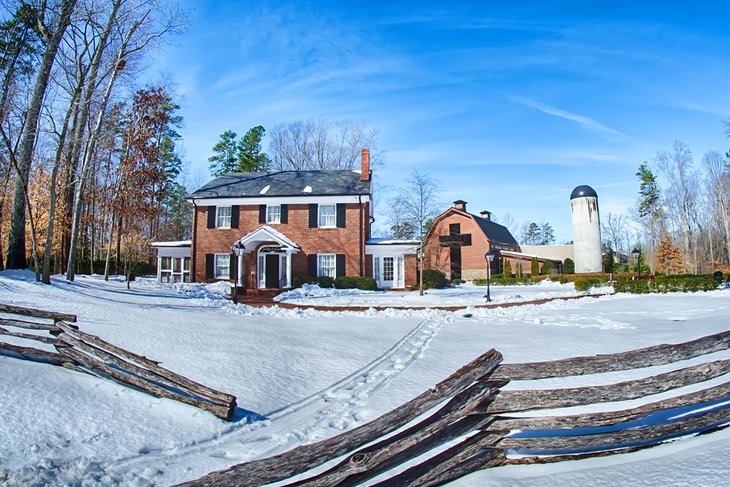 Billy Graham Library in the snow