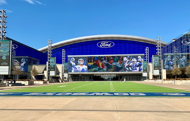 The Star and the Ford Center