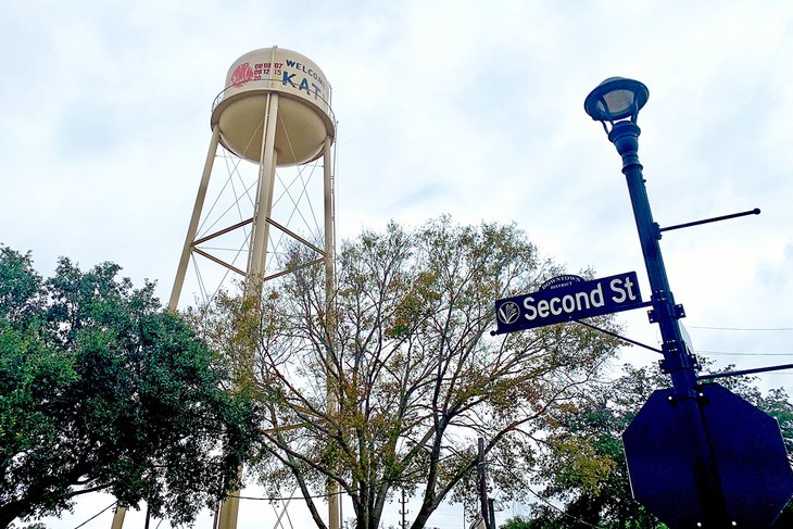 Water tower in Katy