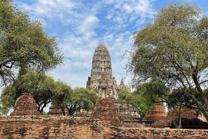 Wat Ratchaburana