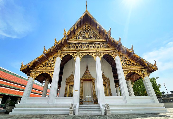 Hor Phra Monthian Dharma