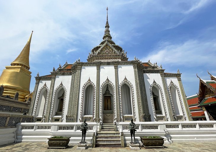 Phra Wiharn Yod