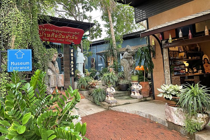 Entrance to the Hua Hin Artists Village