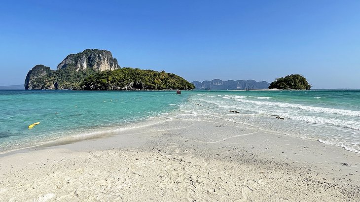 Koh Gai Beach