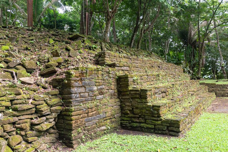Mayan ruins at Nim Li Punit