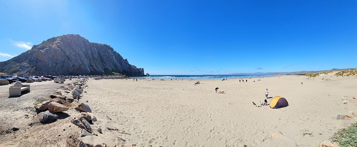 Morro Rock Beach