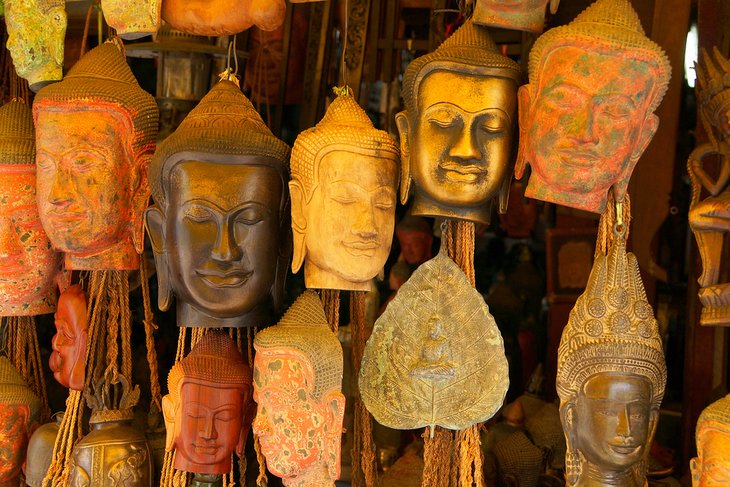 Carvings for sale at Siem Reap's Old Market (Psar Chaa)
