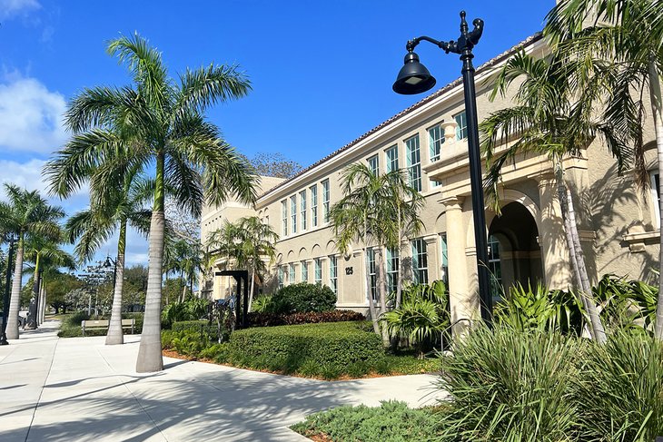 Boynton Beach Arts &amp; Cultural Center