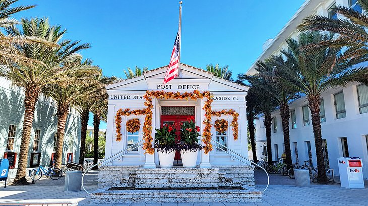 Post Office in Seaside