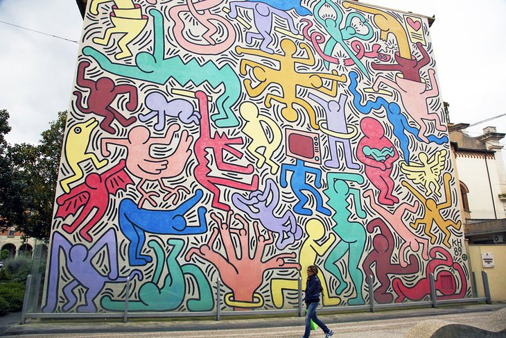 Murale Tuttomondo by Keith Haring