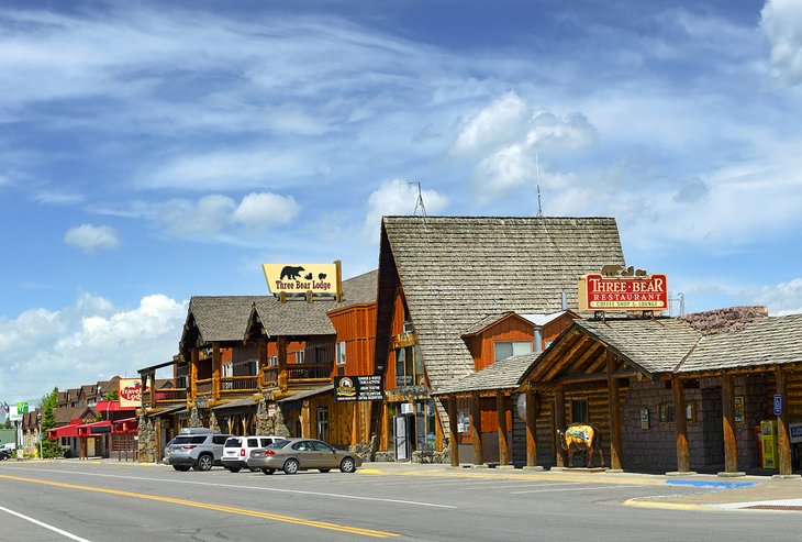 Restaurants and shops in West Yellowstone