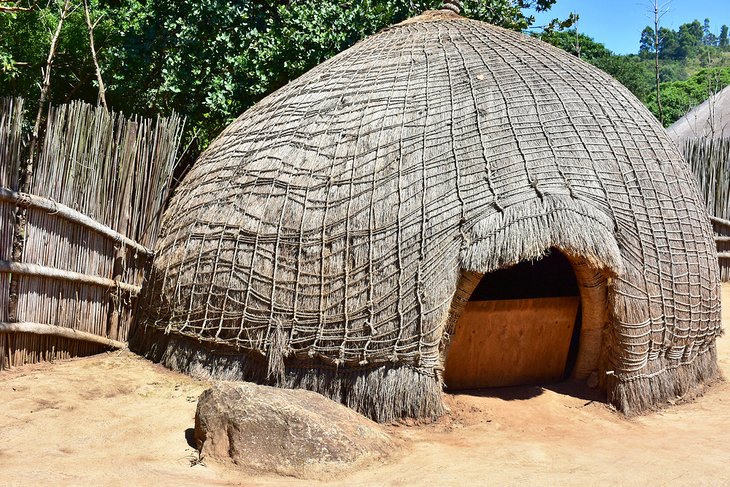 Mantenga Cultural Village