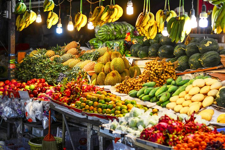 Fruit at the Lamai Sunday Night Market