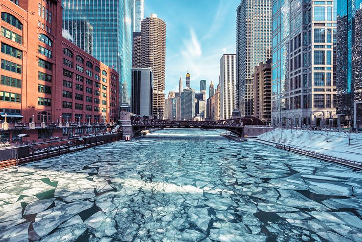 Downtown Chicago in the winter