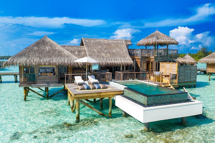 14 Best Overwater Bungalows in the World | PlanetWare