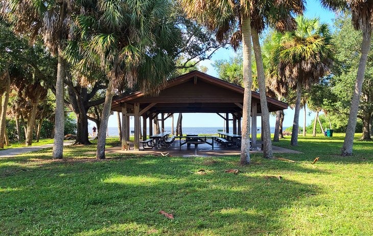 A shelter in Fred Howard Park