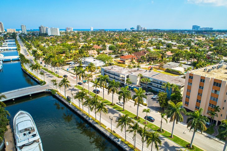 Aerial view of Las Olas Boulevard in Fort Lauderdale