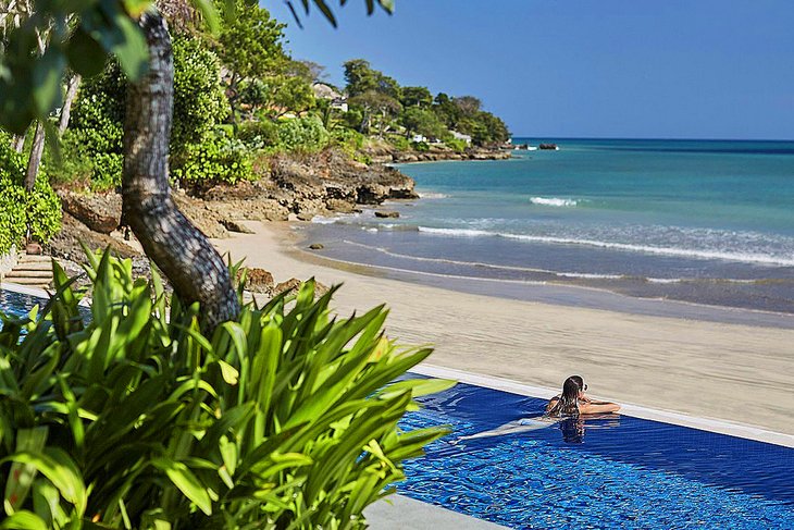 Photo Source: Four Seasons Resort Bali at Jimbaran Bay