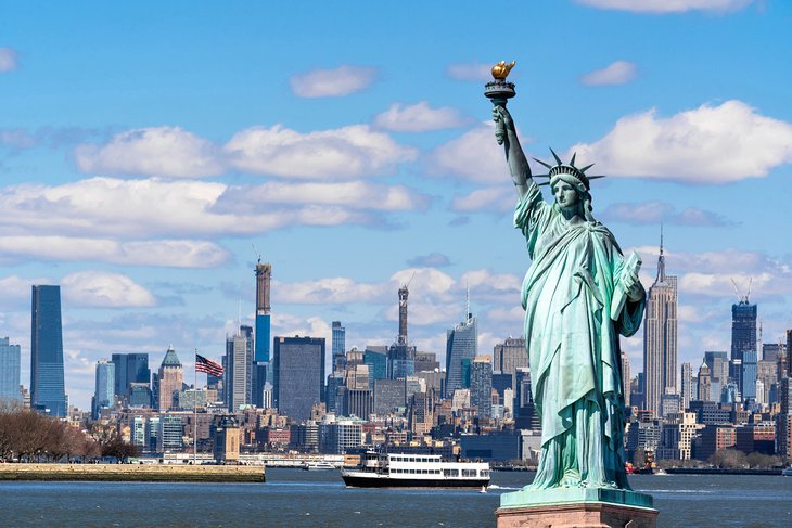 Statue of Liberty and the Manhattan skyline