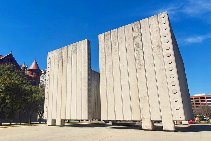 John F. Kennedy Memorial Plaza