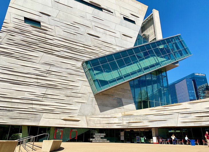 Perot Museum of Nature and Science