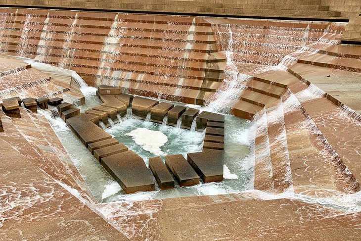 Fort Worth Water Gardens