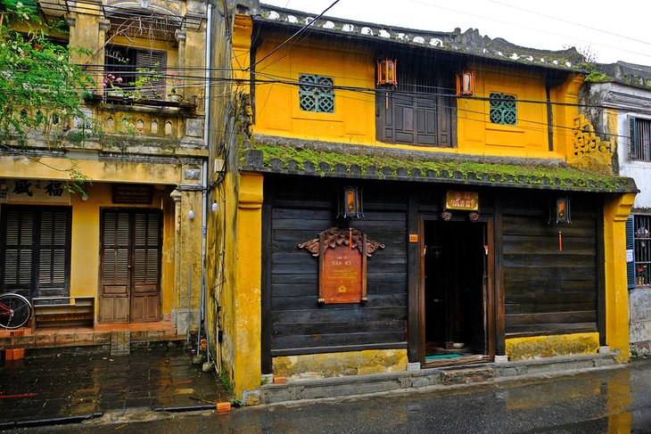 Tan Ky Old House