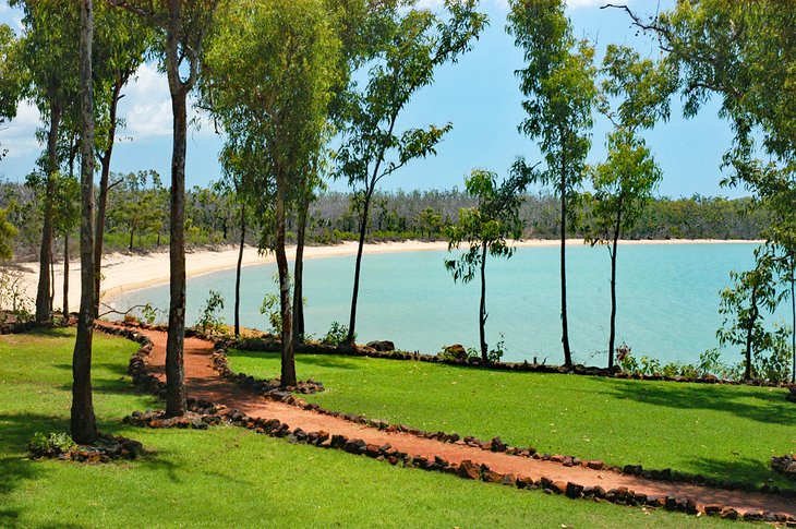 Seven Spirit Bay fishing lodge, Cobourg Peninsula