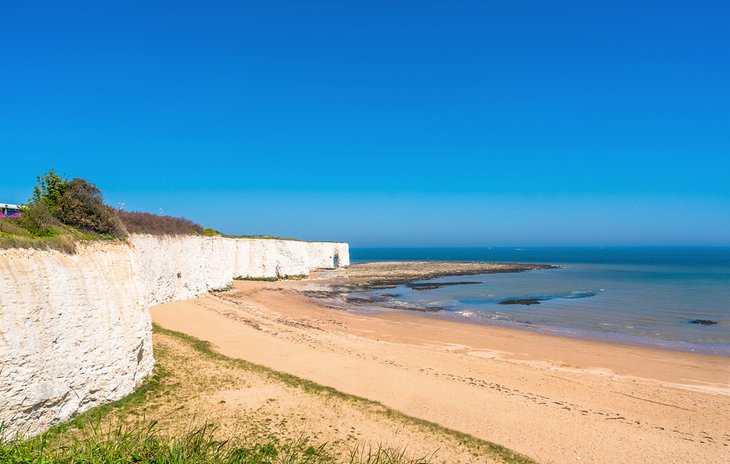 White chalk cliffs at Kingsgate Bay Beach