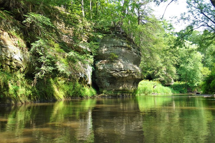 Scenic section of the Kickapoo River