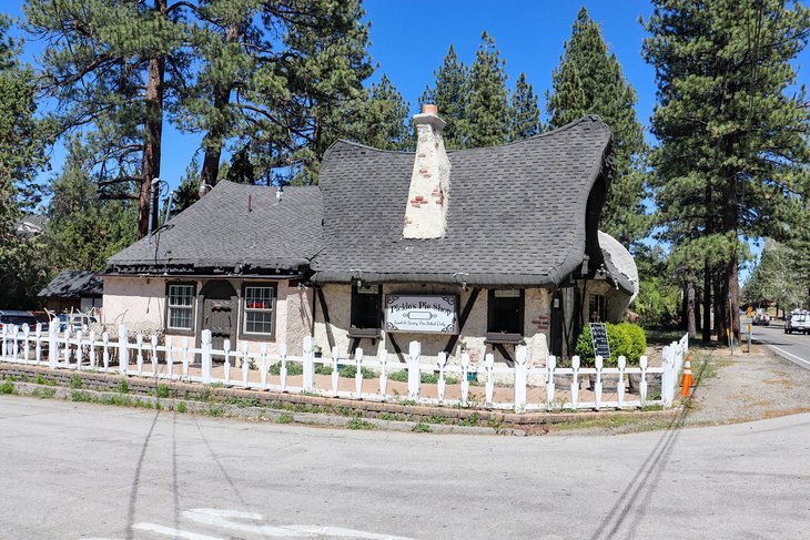 Pickle's Pie Shop in Big Bear Lake, California