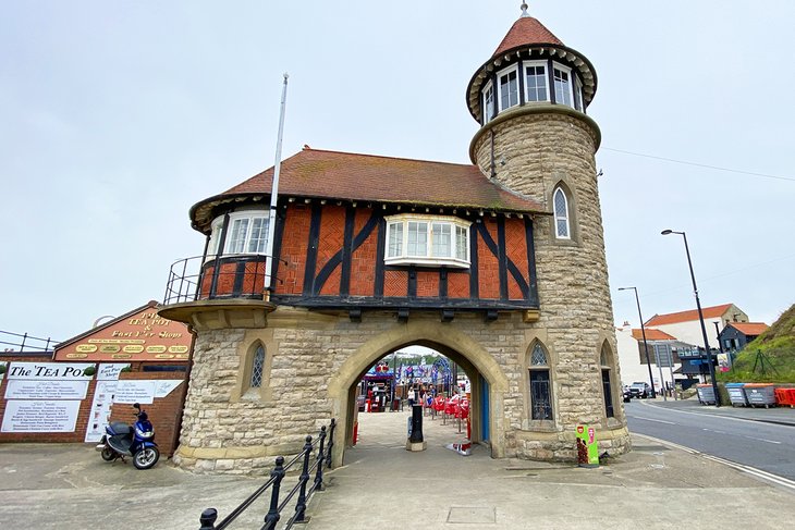 Toll House along Marine Drive