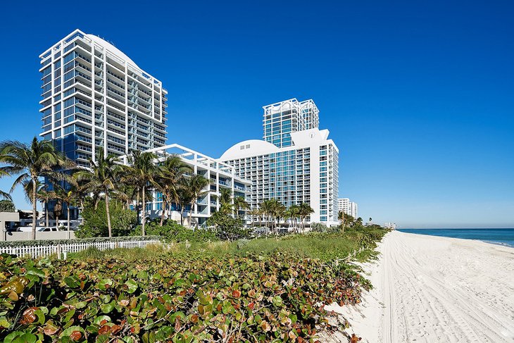 Photo Source: Carillon Miami Wellness Resort