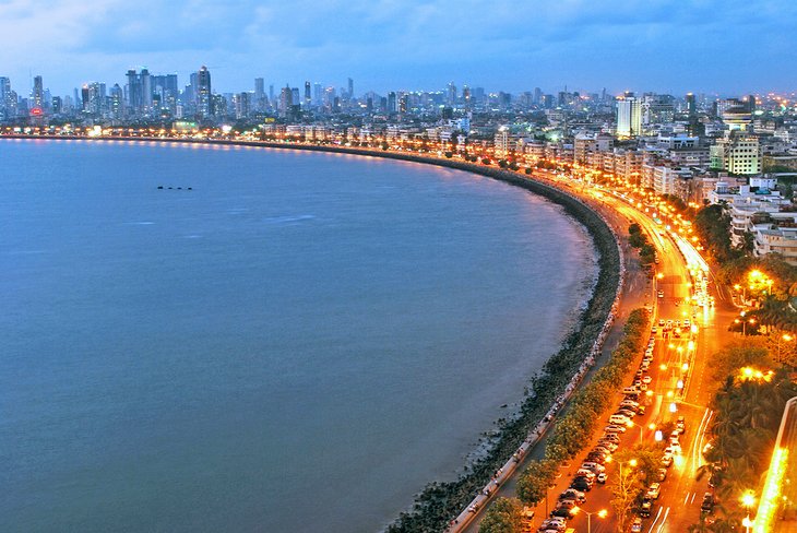 Marine Drive at dusk