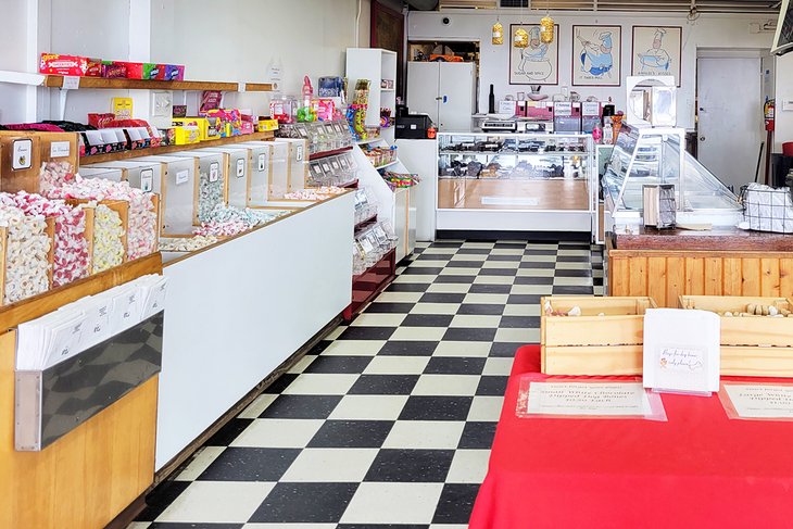 Saltwater taffy selection at Ainslee's in Depoe Bay