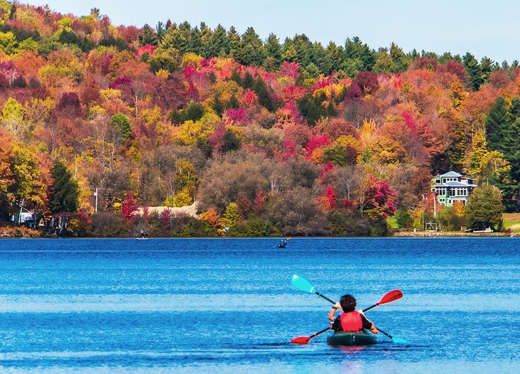 Kayakers on Lake Elmore in the fall
