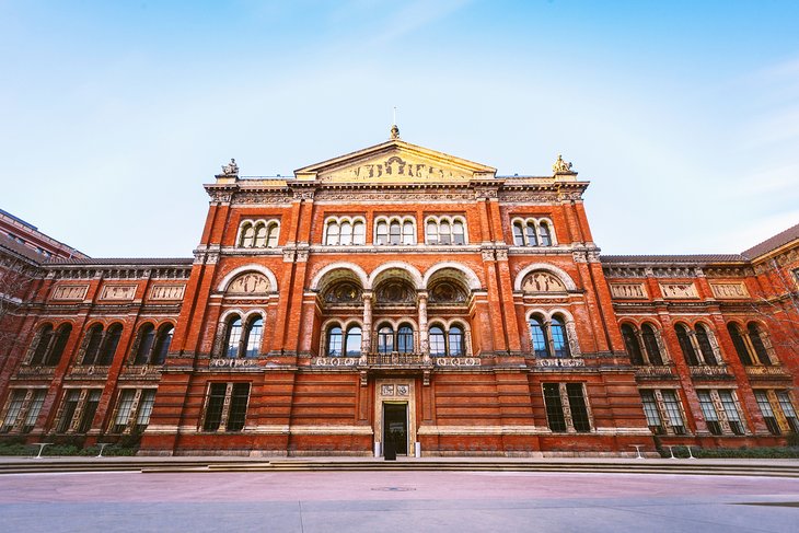 Victoria and Albert Museum