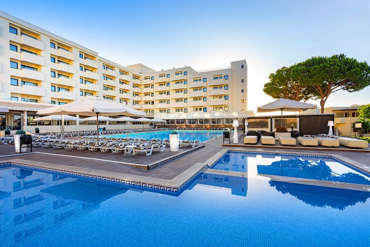 Photo Source: Albufeira Sol Hotel & Spa